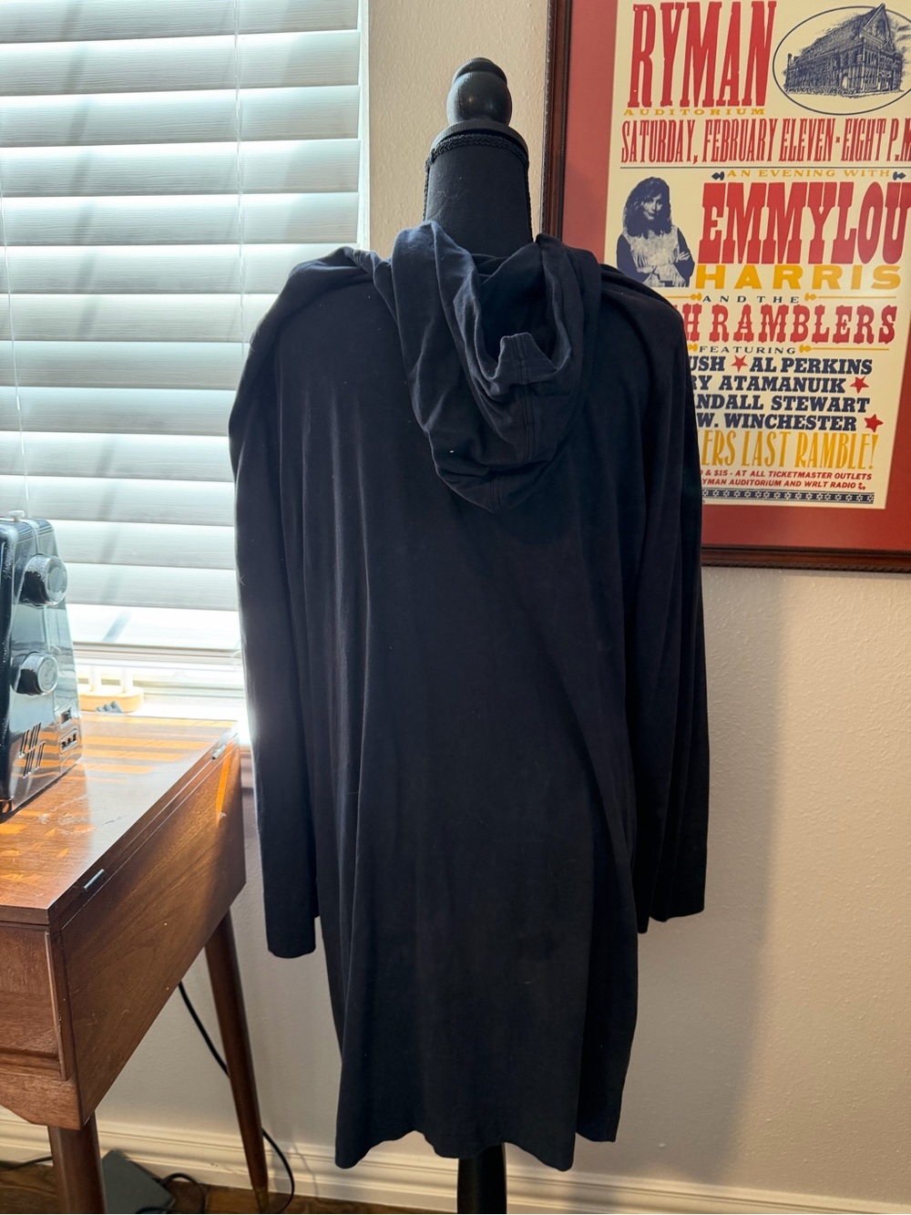 Navy Lands’ End Hoodie - Picture 2 of 5